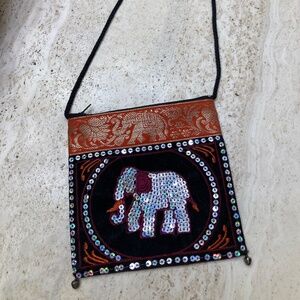 Small Elephant decorative purse with shoulder strap small zipper coin purse